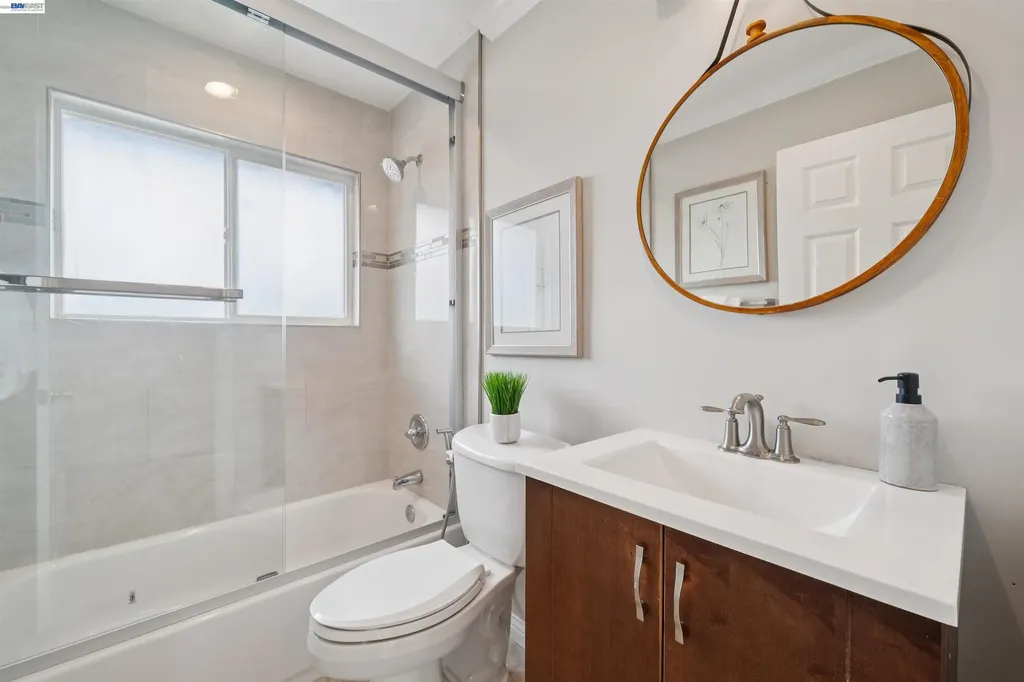 37842 Dahlia Drive Newark CA 94560