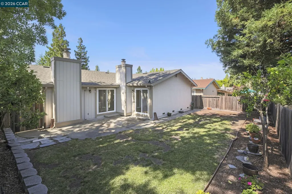 1431 Ridgewood Drive Martinez CA 94553