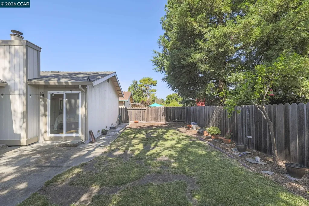 1431 Ridgewood Drive Martinez CA 94553