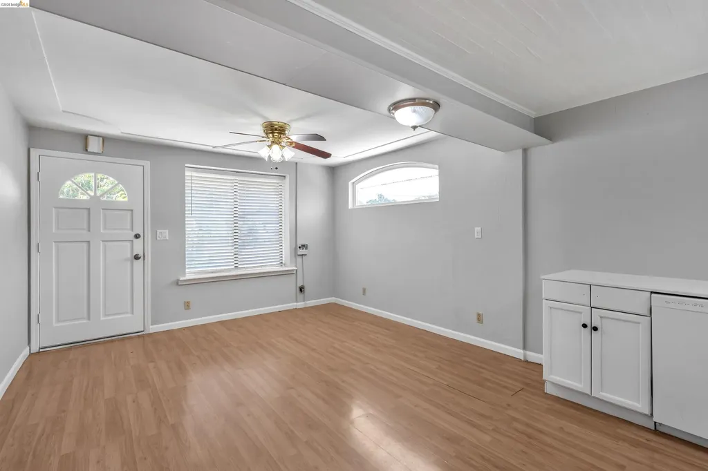 36863 Elm Street Newark CA 94560