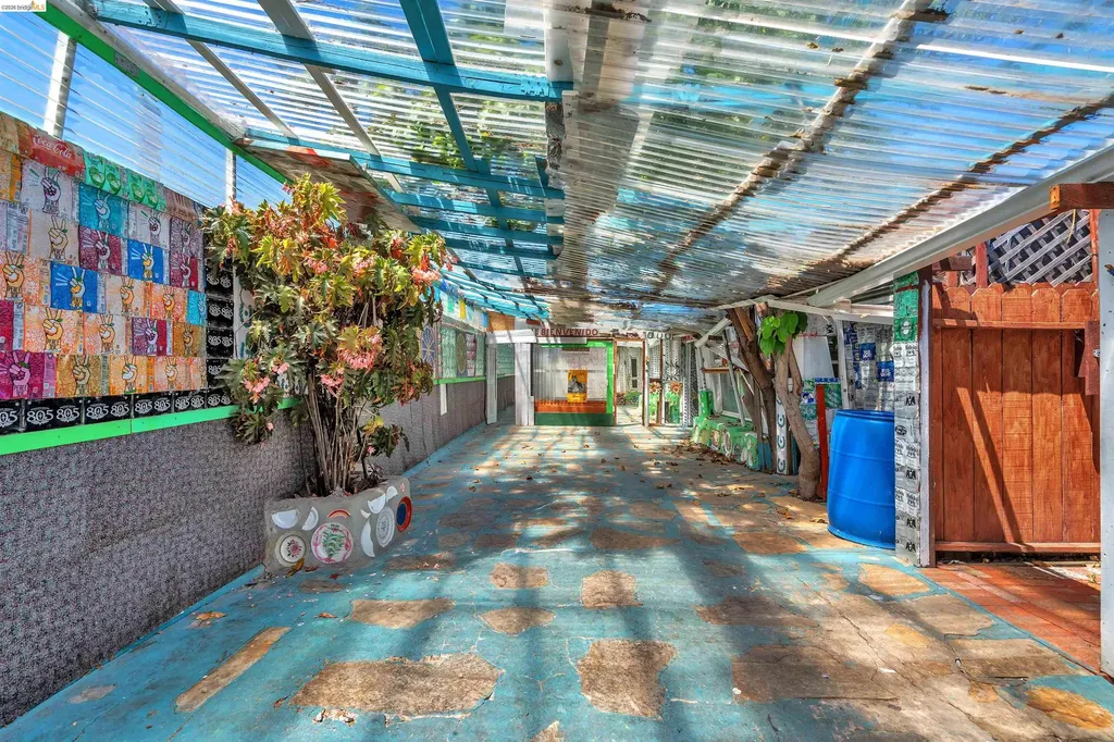 36863 Elm Street Newark CA 94560