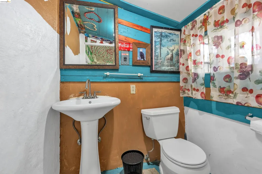 36863 Elm Street Newark CA 94560