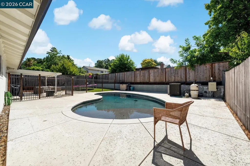 1212 Mcewing Court Concord CA 94521