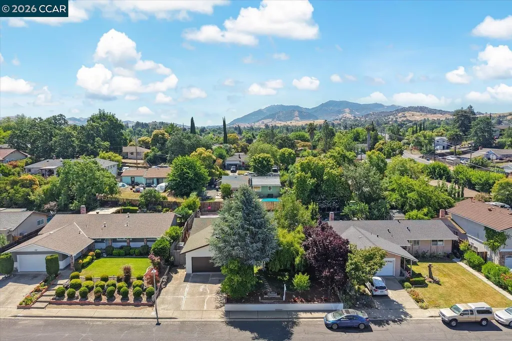 1212 Mcewing Court Concord CA 94521