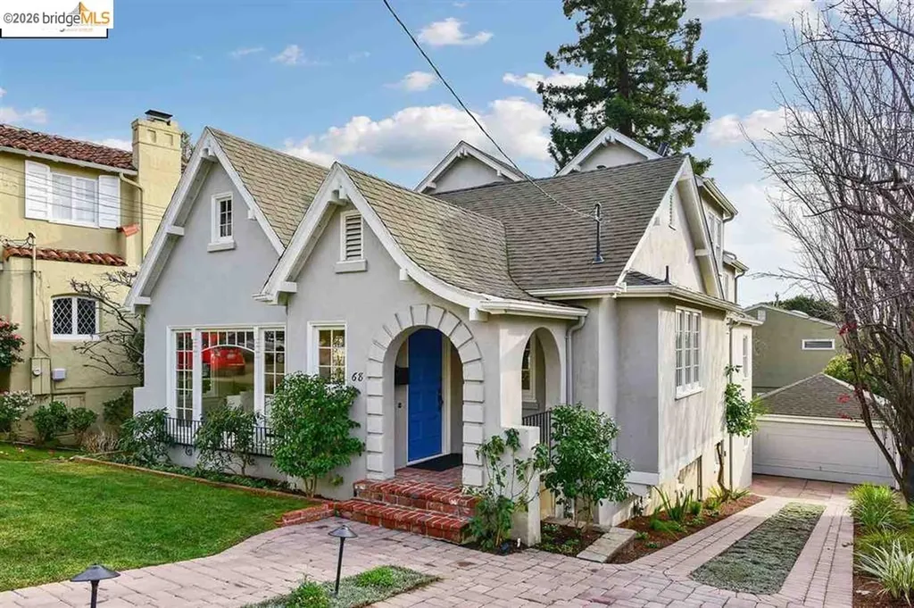 68 Oakmont Avenue Piedmont CA 94610