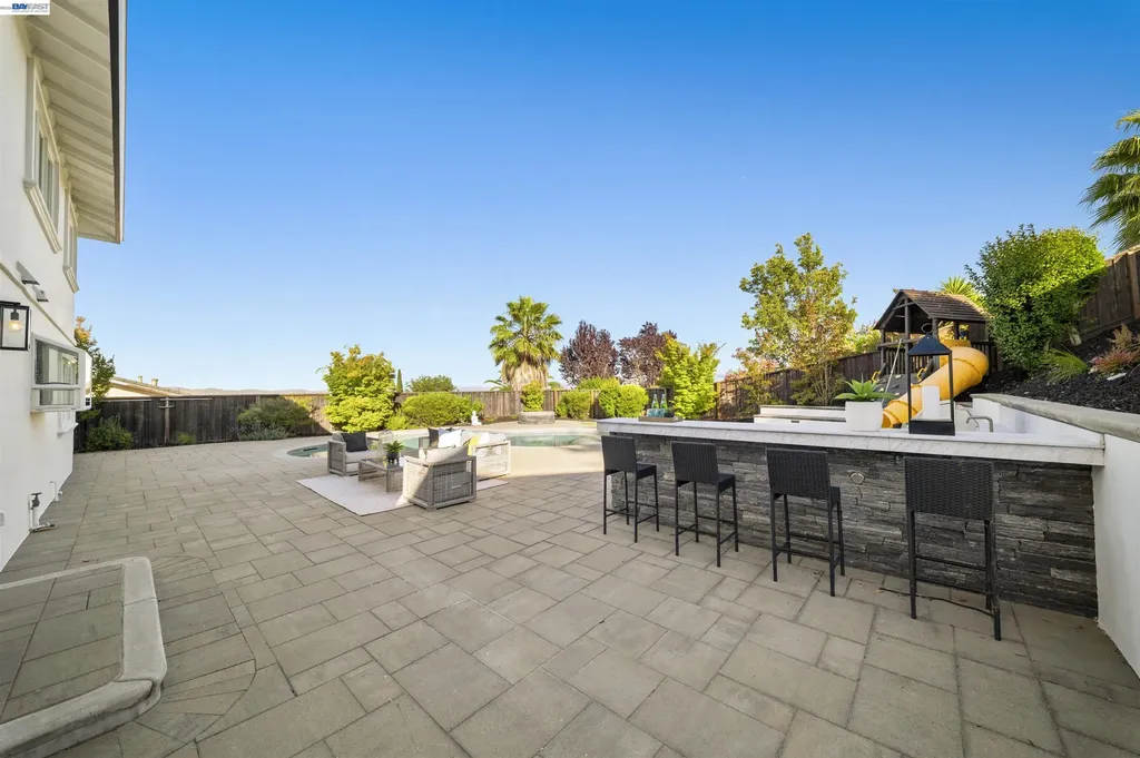 7420 Hansen Drive Dublin CA 94568