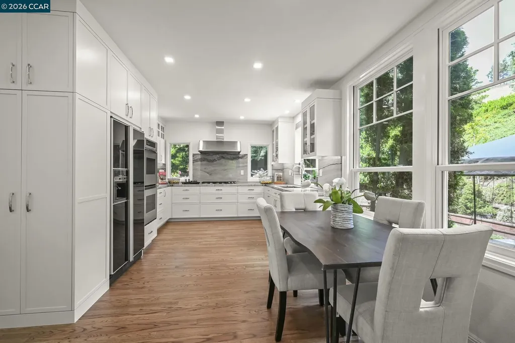11334 Village View Court Dublin CA 94568