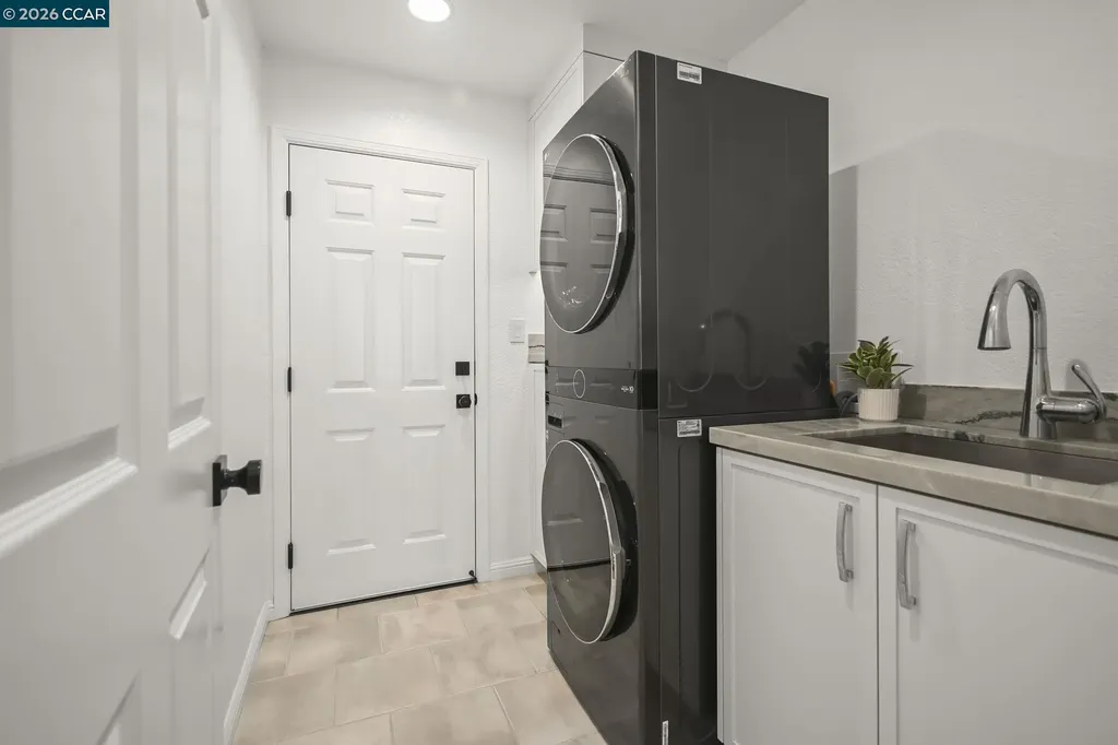 11334 Village View Court Dublin CA 94568