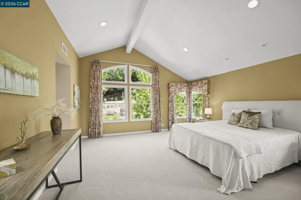 11334 Village View Court Dublin CA 94568