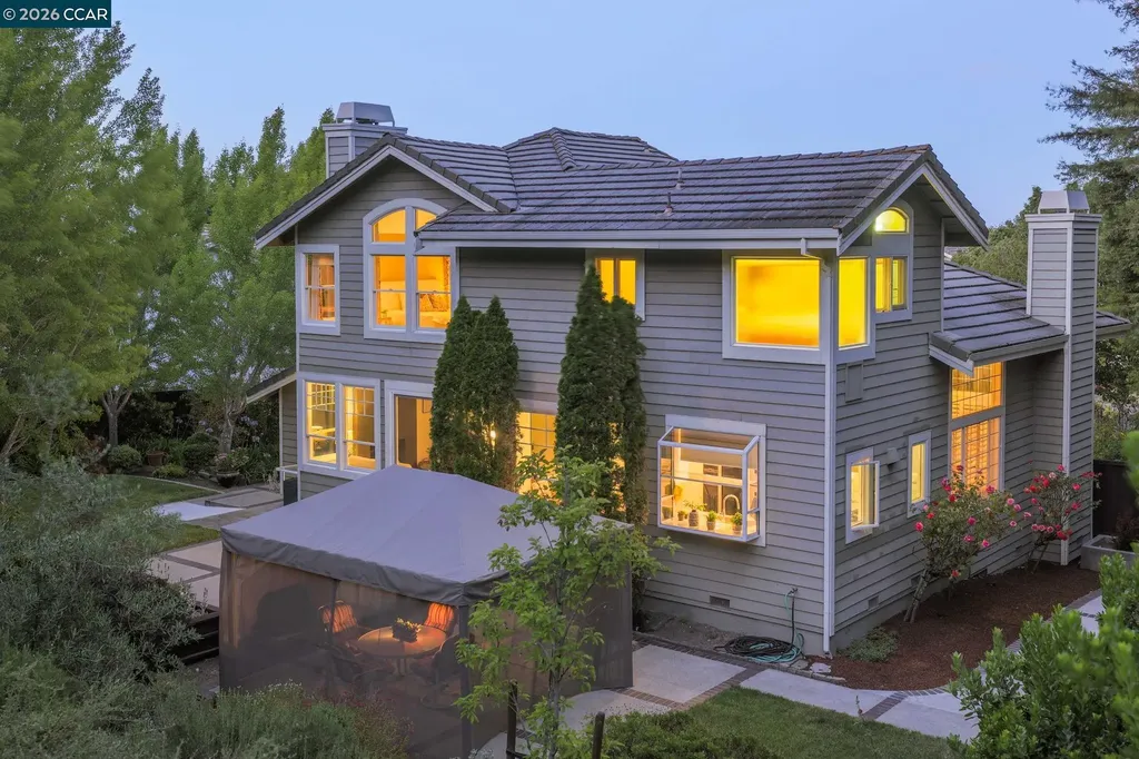 11334 Village View Court Dublin CA 94568