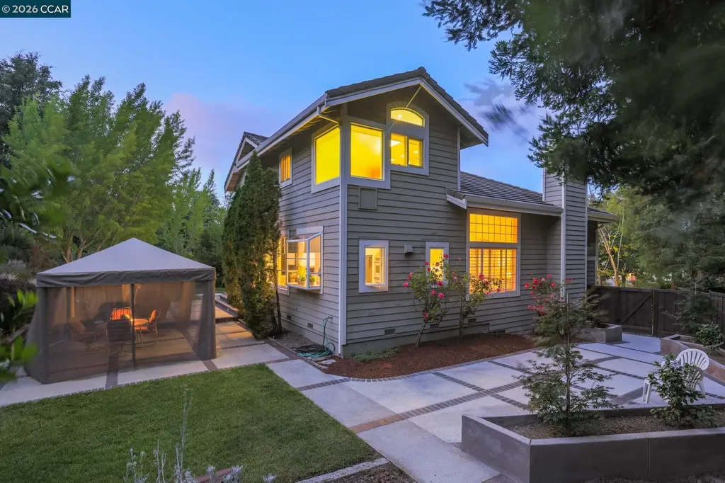 11334 Village View Court Dublin CA 94568