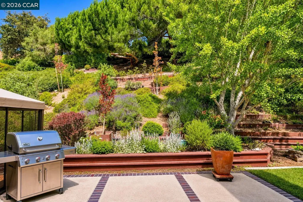 11334 Village View Court Dublin CA 94568