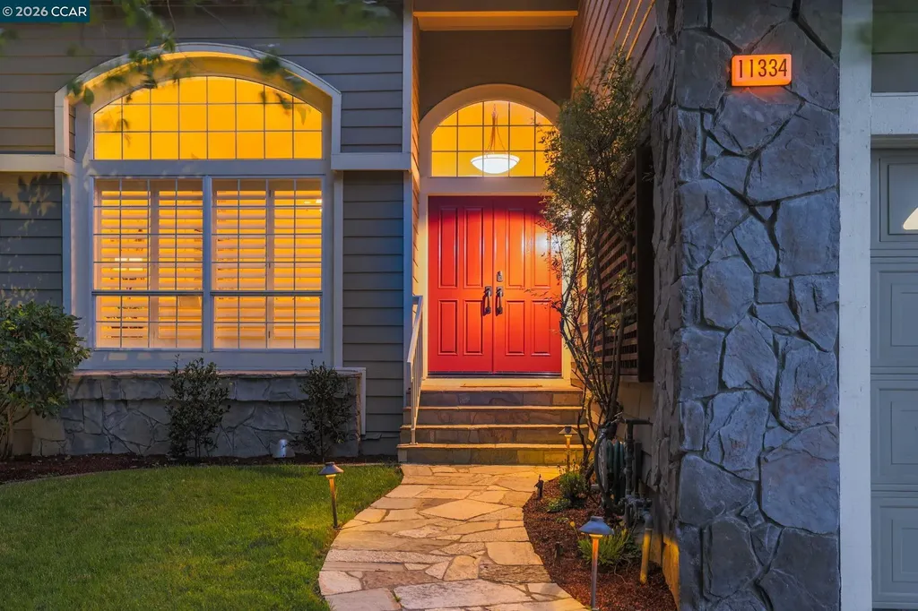 11334 Village View Court Dublin CA 94568