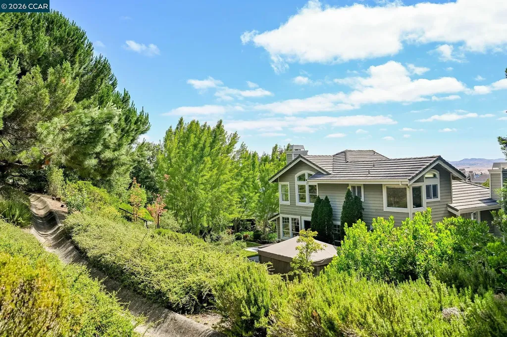 11334 Village View Court Dublin CA 94568