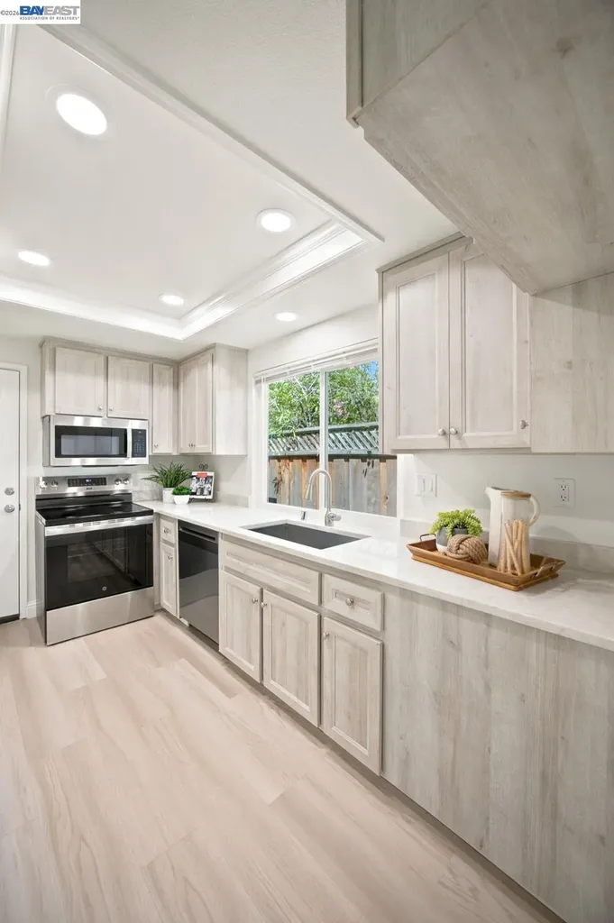 3747 Vineyard Avenue Pleasanton CA 94566