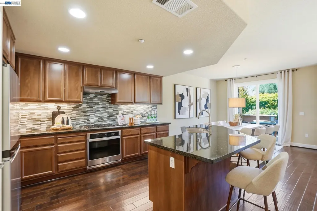 674 Selby Lane Livermore CA 94551