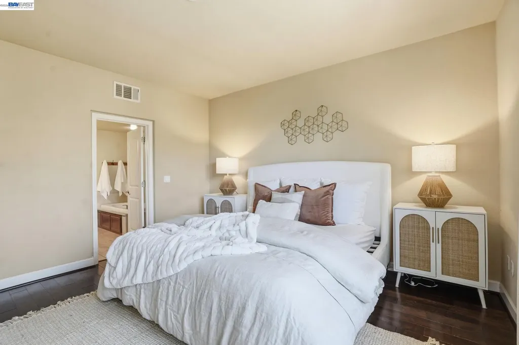 674 Selby Lane Livermore CA 94551