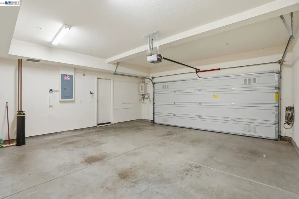 674 Selby Lane Livermore CA 94551