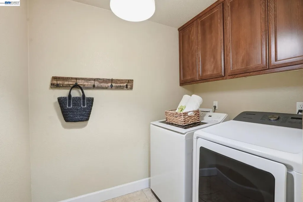 674 Selby Lane Livermore CA 94551