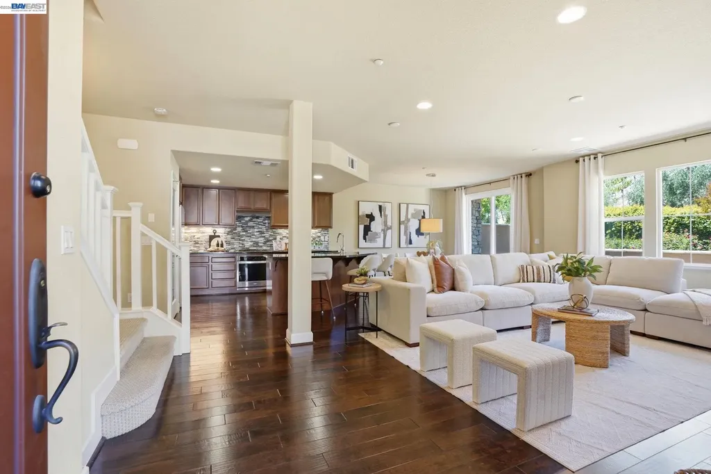 674 Selby Lane Livermore CA 94551