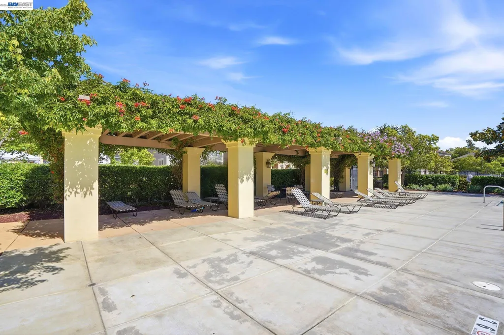 674 Selby Lane Livermore CA 94551