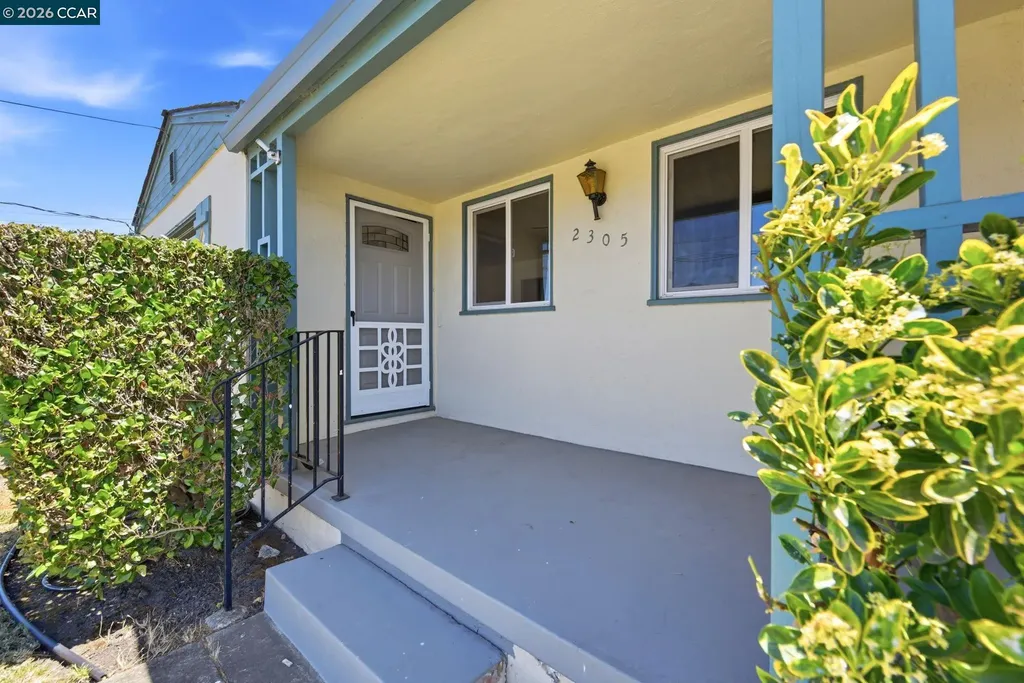 2305 Star Avenue Castro Valley CA 94546