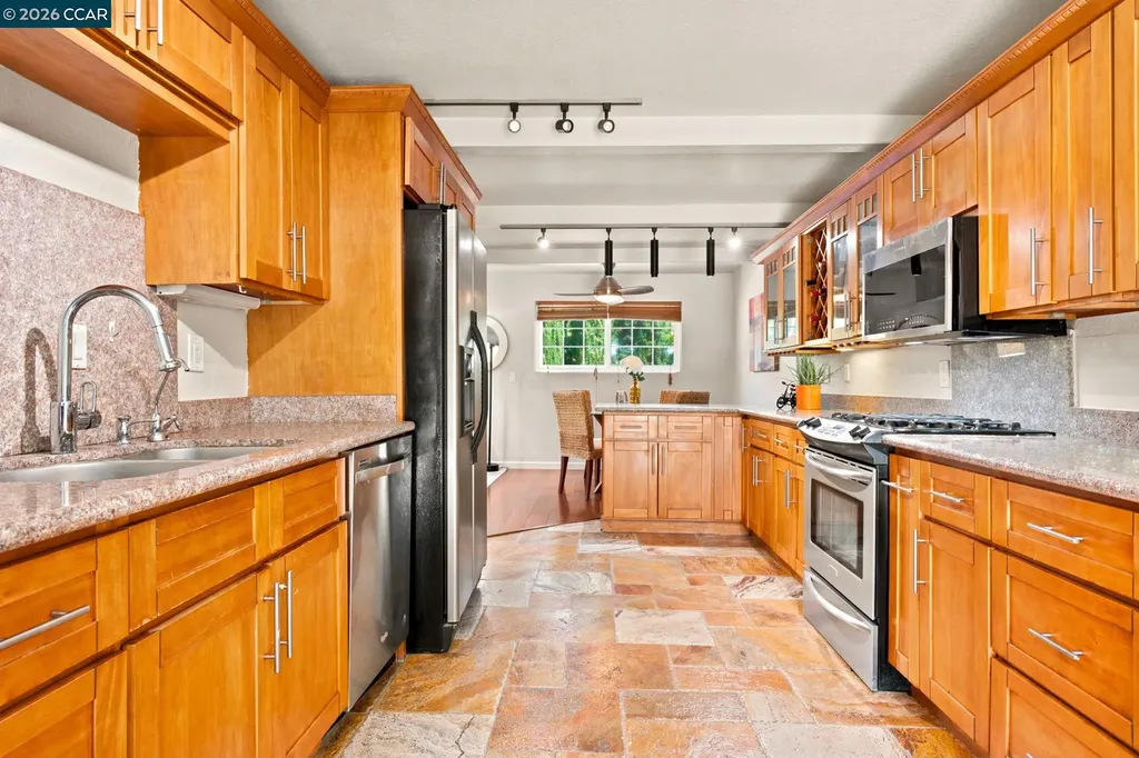 161 Diablo Court Pleasant Hill CA 94523