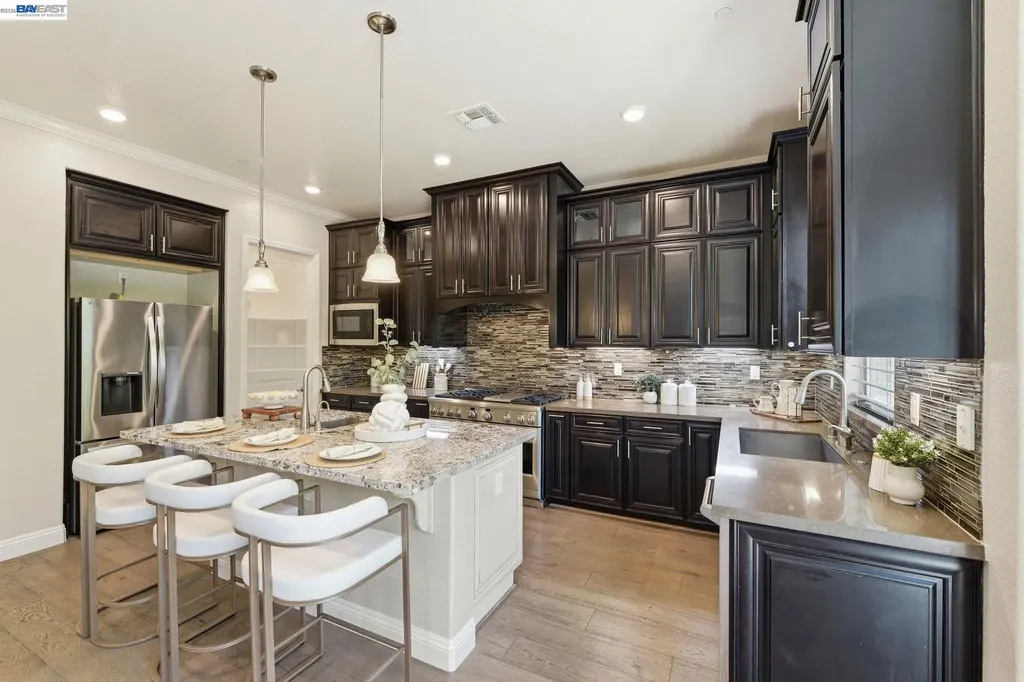 1980 Castillejo Way Fremont CA 94539