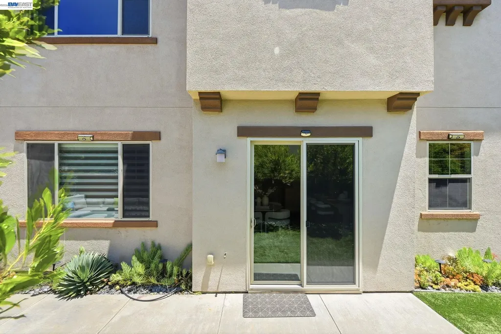 1980 Castillejo Way Fremont CA 94539