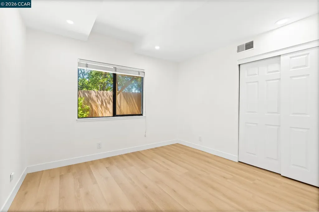 2542 Mockingbird Hill Road Walnut Creek CA 94597