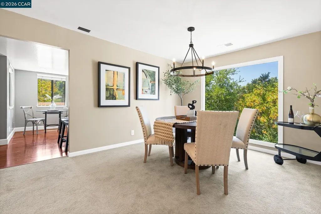 2542 Mockingbird Hill Road Walnut Creek CA 94597