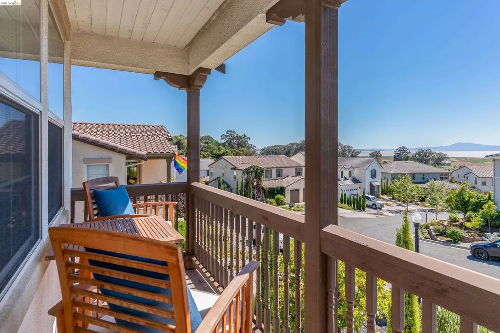 1461 Montclair Street Vallejo CA 94592