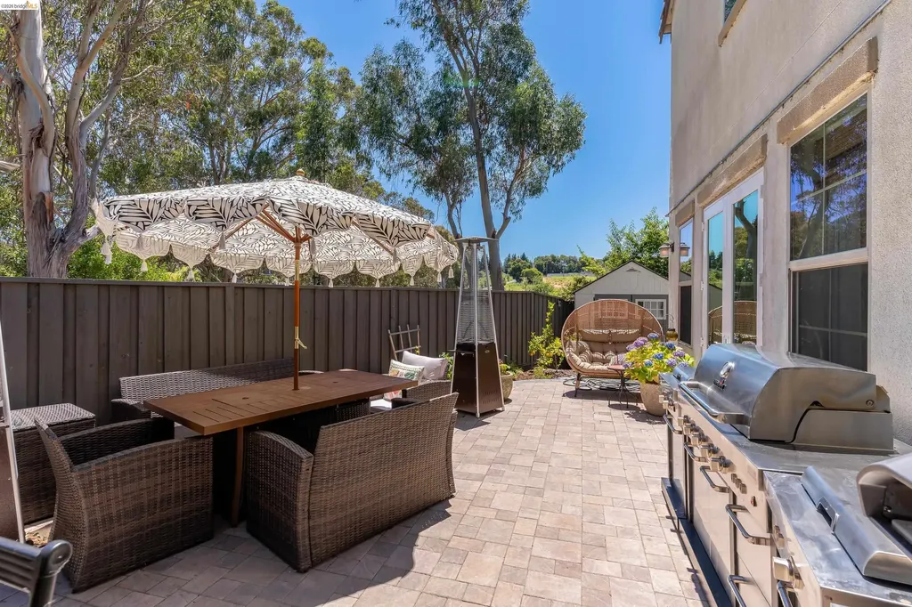 1461 Montclair Street Vallejo CA 94592