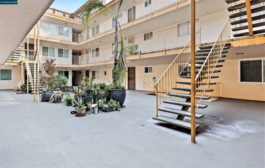 1599 Hays Street San Leandro CA 94577