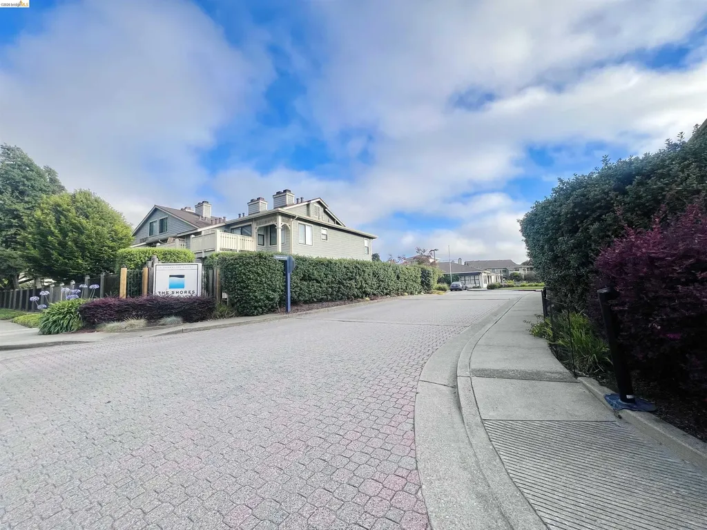 187 Shoreline Court Richmond CA 94804