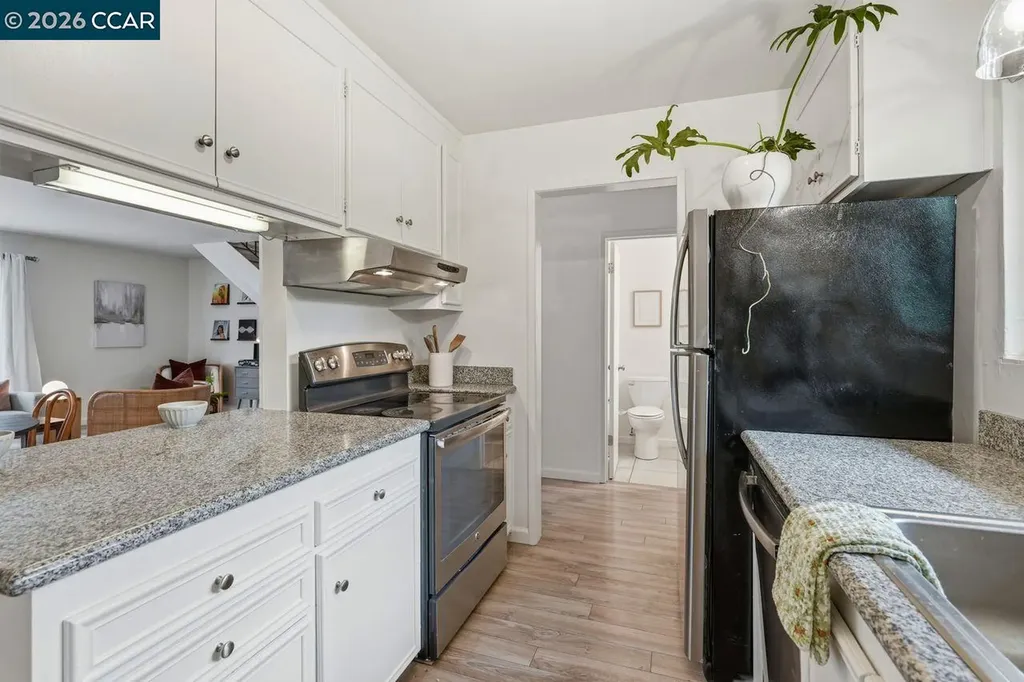 2115 Central Alameda CA 94501