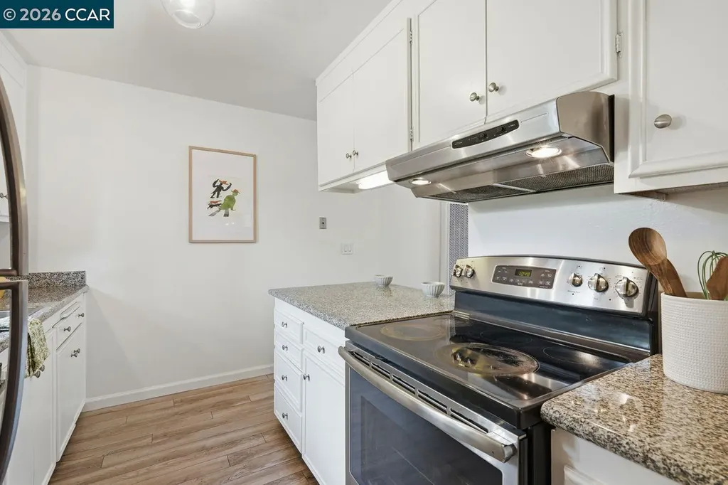 2115 Central Alameda CA 94501