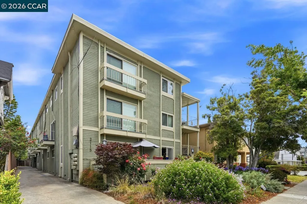 2115 Central Alameda CA 94501