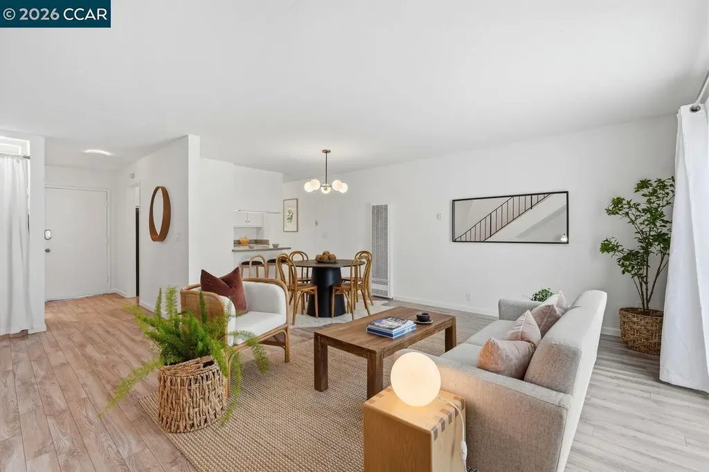 2115 Central Alameda CA 94501