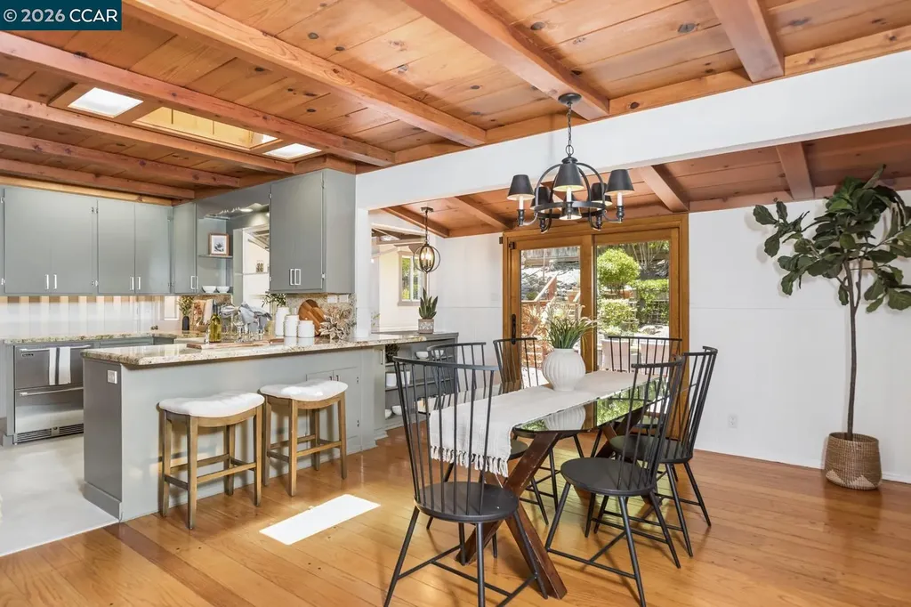 19 Valley Drive Orinda CA 94563