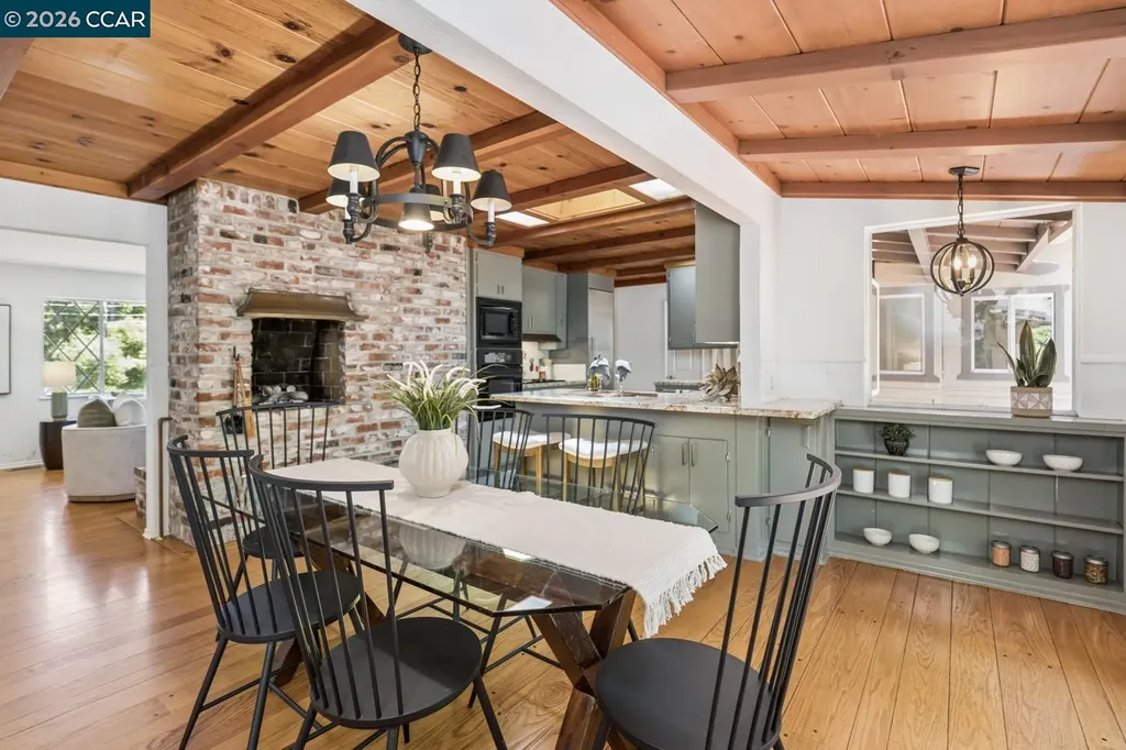 19 Valley Drive Orinda CA 94563
