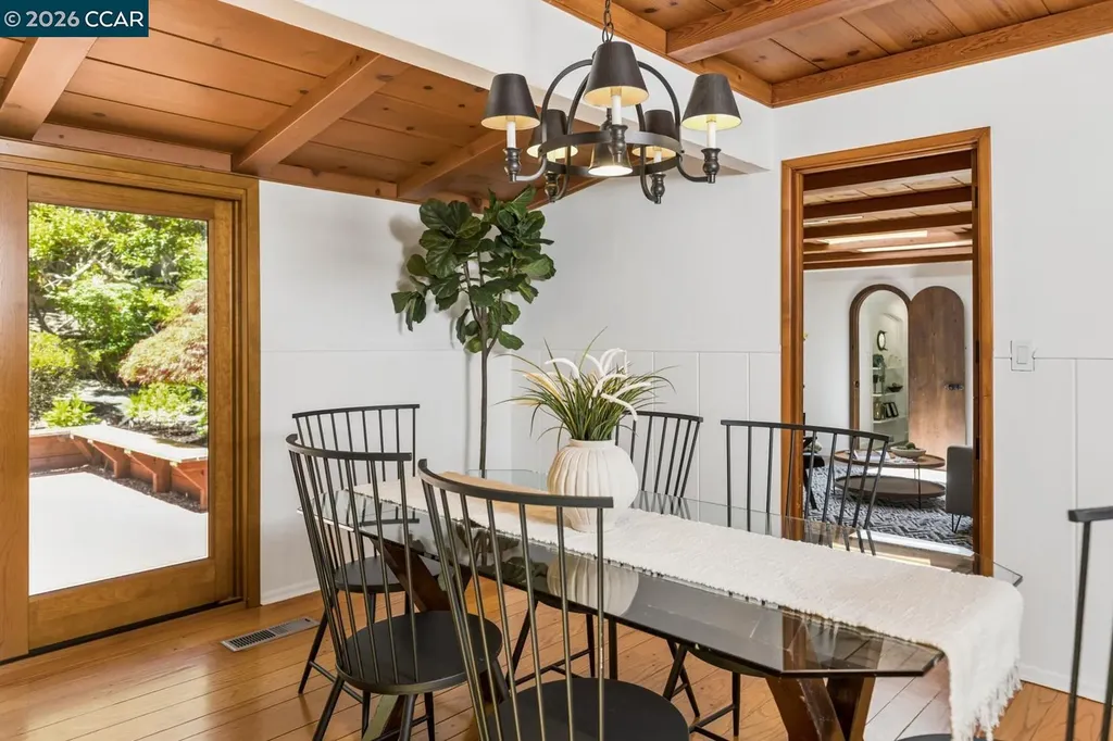 19 Valley Drive Orinda CA 94563