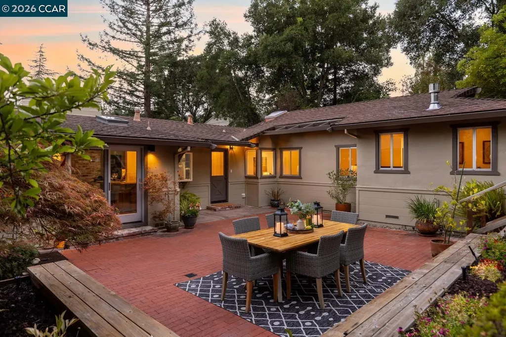 19 Valley Drive Orinda CA 94563