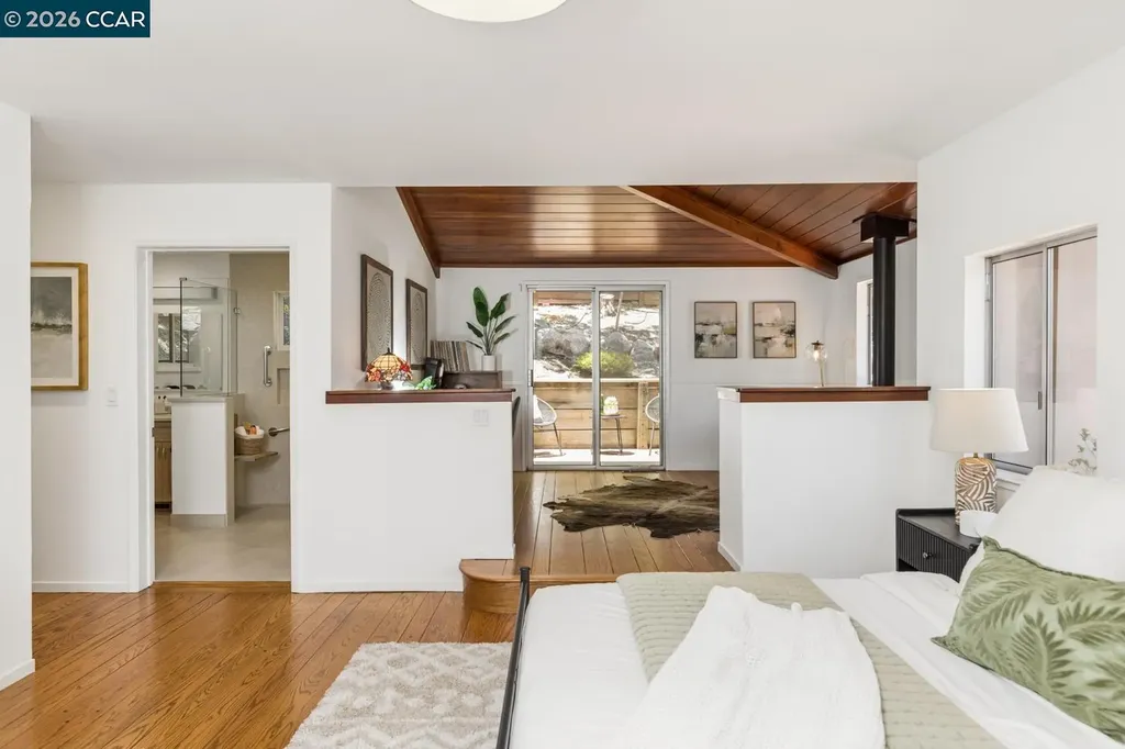 19 Valley Drive Orinda CA 94563