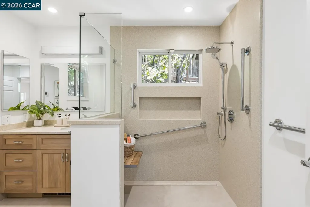 19 Valley Drive Orinda CA 94563