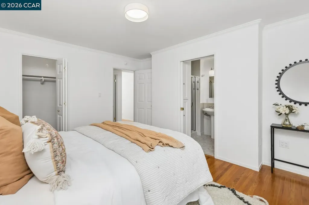 19 Valley Drive Orinda CA 94563
