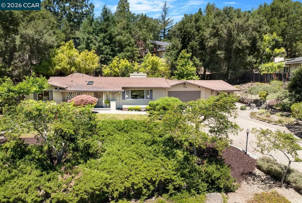 19 Valley Drive Orinda CA 94563