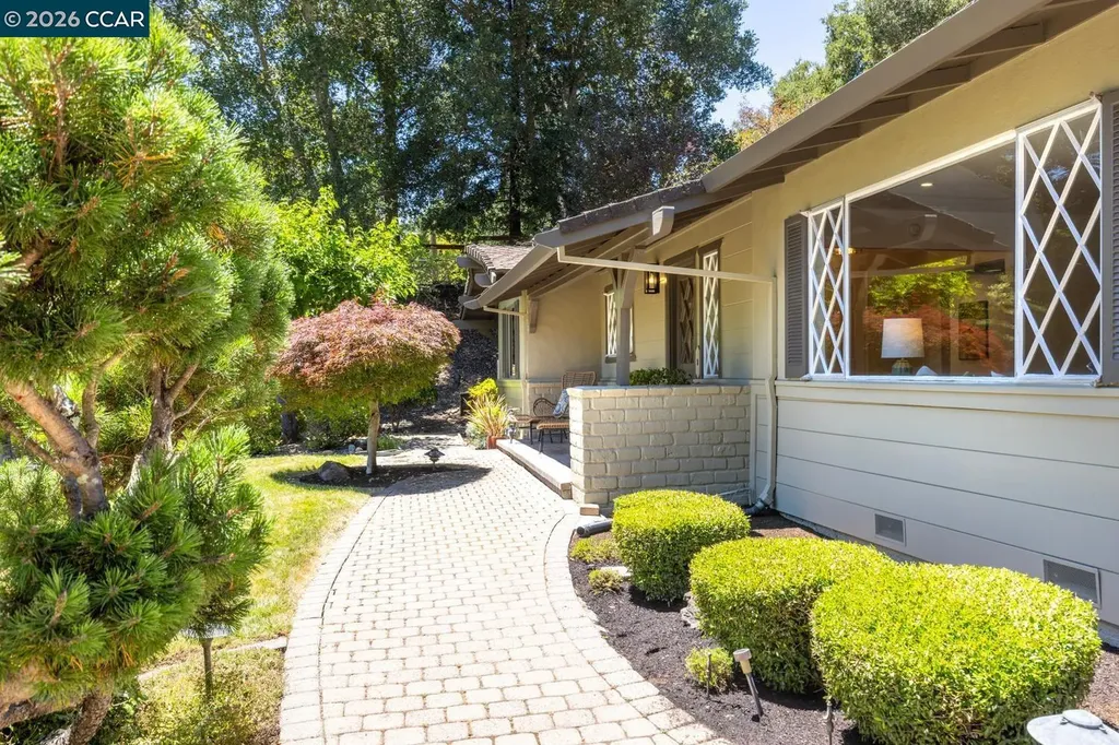 19 Valley Drive Orinda CA 94563