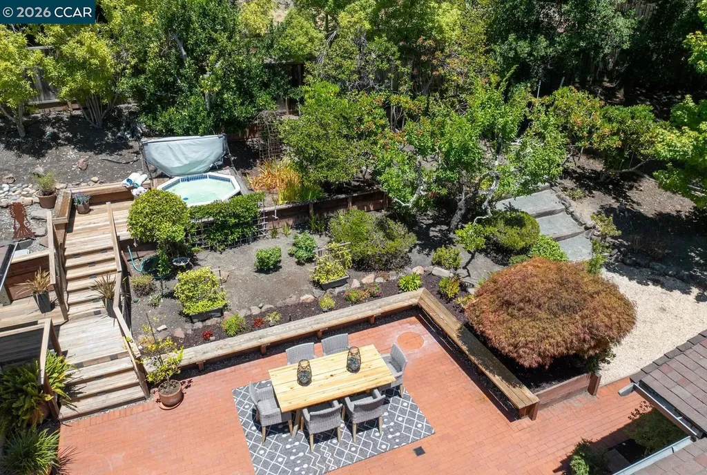 19 Valley Drive Orinda CA 94563