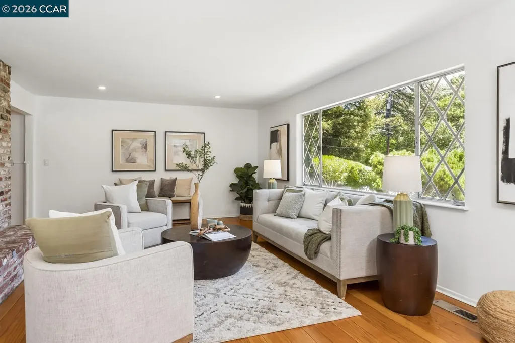 19 Valley Drive Orinda CA 94563